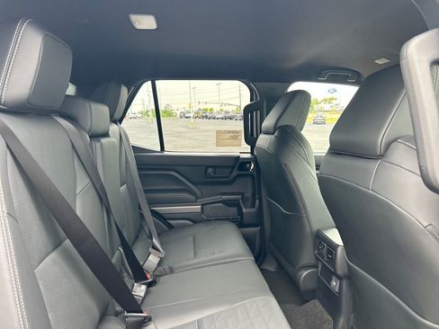 New 2026 Toyota 4Runner TRD Off-Road Premium AWD/4WD image 34