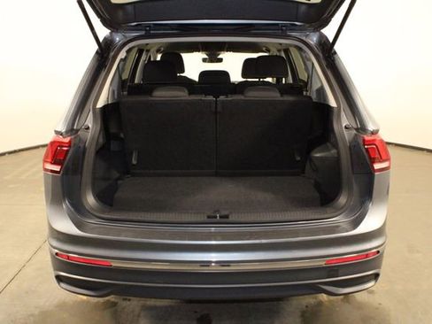 Used 2024 Volkswagen Tiguan S image 14