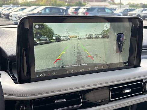 New 2025 Lincoln Aviator AWD w/ Jet Appearance Package image 30