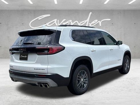 Used 2026 GMC Acadia Elevation FWD image 20