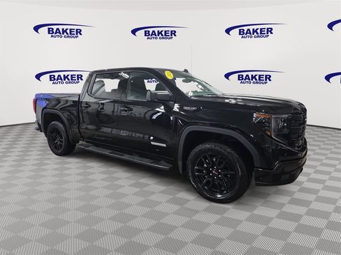 Used 2024 GMC Sierra 1500 Elevation image 3