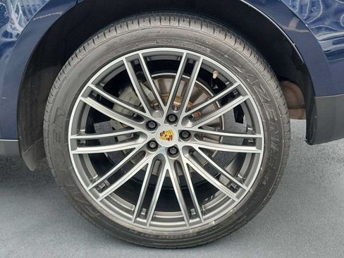 Used 2020 Porsche Macan S AWD/4WD image 18