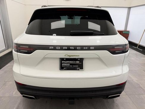 Certified 2022 Porsche Cayenne E-Hybrid image 6