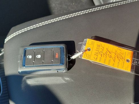 New 2025 Jeep Grand Cherokee Laredo X image 38