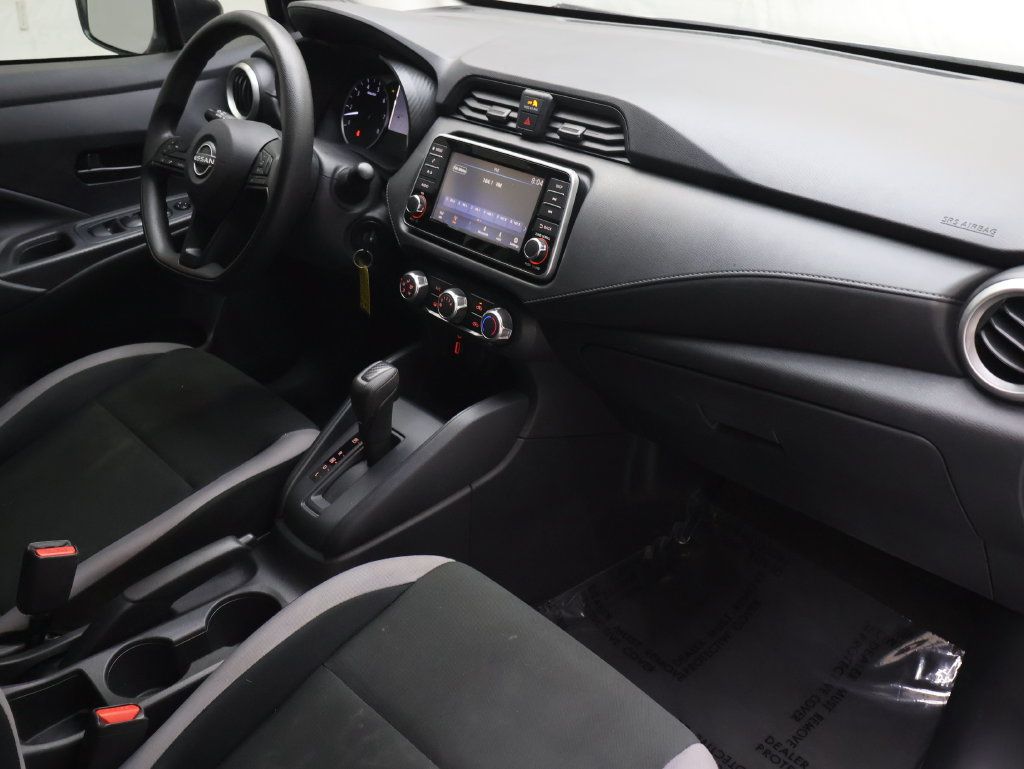 Used 2025 Nissan Versa S FWD image 10