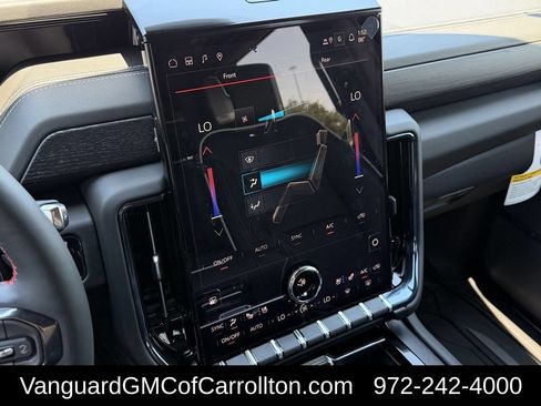 New 2026 GMC Yukon AT4 Ultimate w/ LPO, Floor Liner Package AWD/4WD image 16