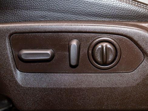 Used 2022 GMC Sierra 2500 Denali w/ Denali Ultimate Package image 23