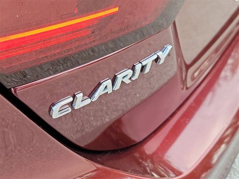 Used 2018 Honda Clarity Plug-In Hybrid image 6