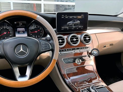 Used 2016 Mercedes-Benz C 300 4MATIC Sedan image 6