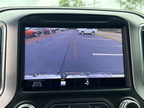 Used 2019 GMC Sierra 1500 SLT w/ SLT Premium Plus Package AWD/4WD image 19