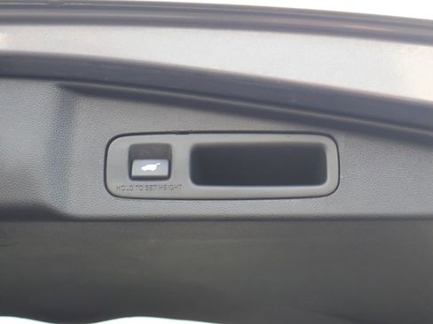 Used 2020 Honda CR-V Touring image 26