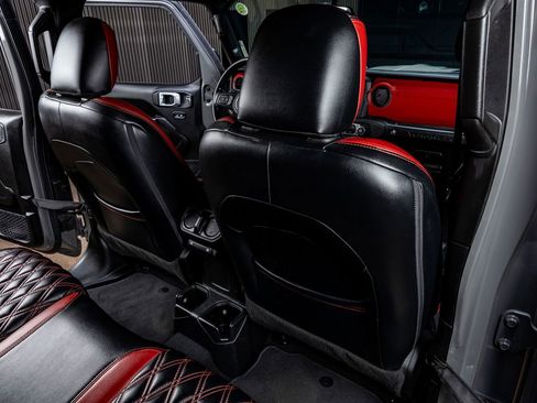 Used 2019 Jeep Wrangler Unlimited Sport S AWD/4WD image 31