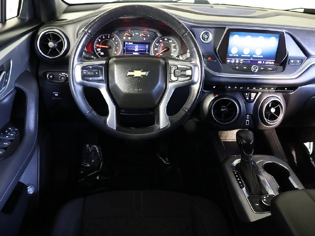Used 2019 Chevrolet Blazer LT FWD image 3