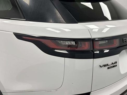 Used 2019 Land Rover Range Rover Velar R-Dynamic SE AWD/4WD image 25
