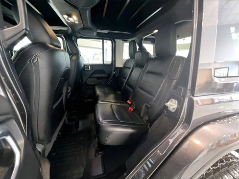 Used 2021 Jeep Wrangler Unlimited Sahara image 15