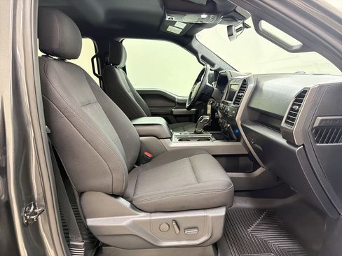 Used 2020 Ford F150 XLT w/ Equipment Group 302A Luxury AWD/4WD image 29