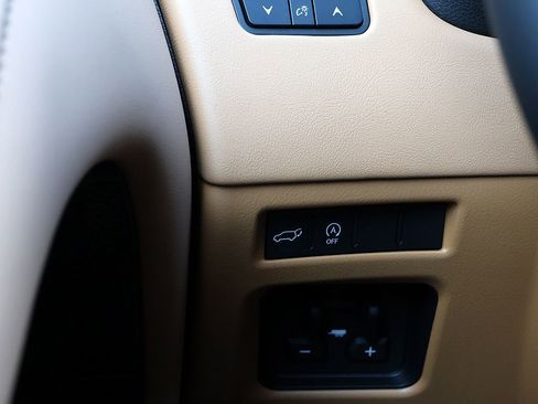 New 2026 Lexus LX 600 4WD w/ Luxury Package image 30