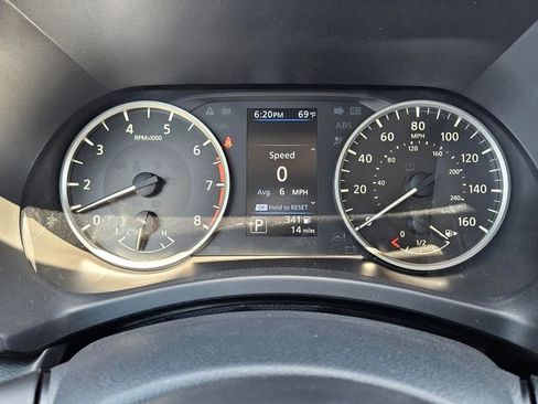 Used 2025 Nissan Sentra S image 12