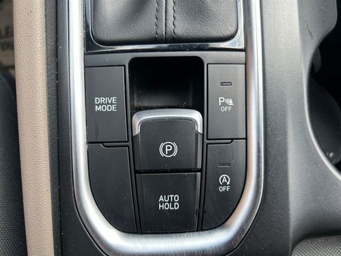Used 2020 Hyundai Santa Fe SEL w/ Convenience Package FWD image 23