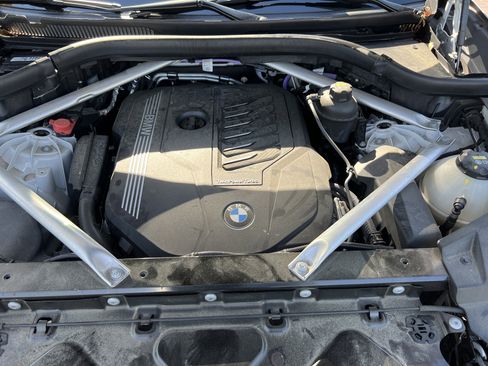 Used 2021 BMW X5 sDrive40i w/ Premium Package RWD image 34