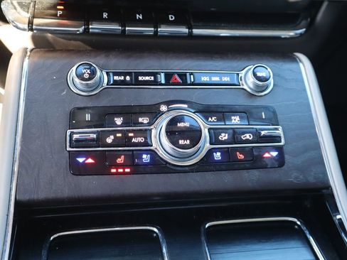 Used 2020 Lincoln Aviator Reserve w/ Equipment Group 202A image 37