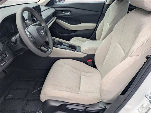 Used 2023 Honda Accord LX image 15