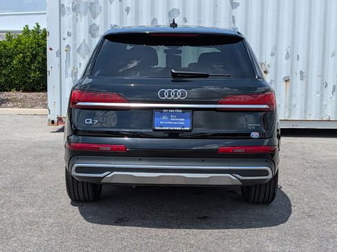 Used 2022 Audi Q7 3.0T Premium Plus image 5