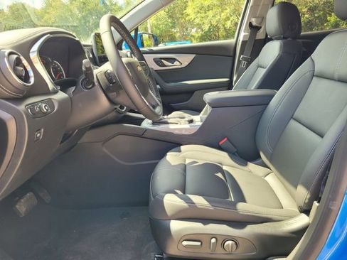New 2025 Chevrolet Blazer LT image 14