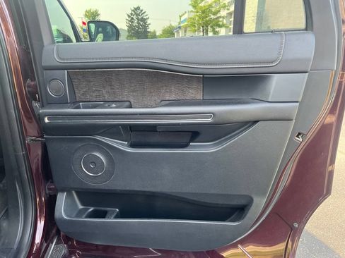 Used 2020 Ford Expedition Max Limited w/ Equipment Group 301A AWD/4WD image 24