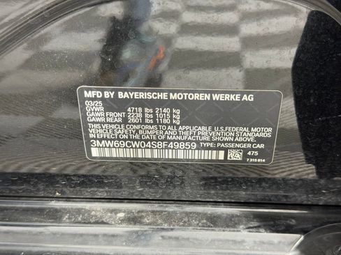 Certified 2025 BMW 330i Sedan image 19