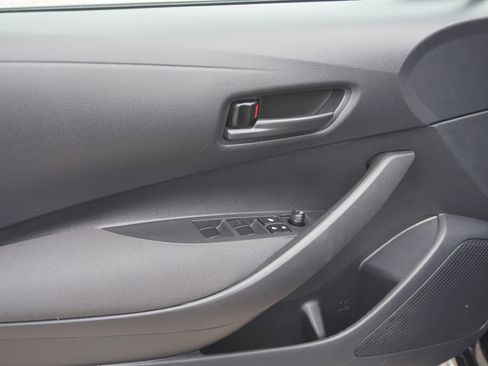 Used 2024 Toyota Corolla LE FWD image 11