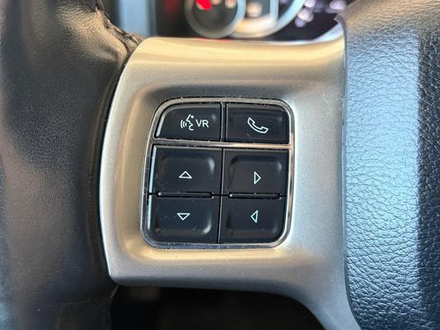 Used 2018 RAM 2500 Laramie AWD/4WD image 32