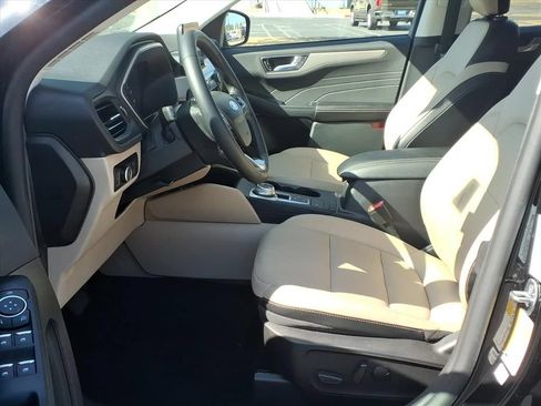 Used 2022 Ford Escape SEL FWD image 19
