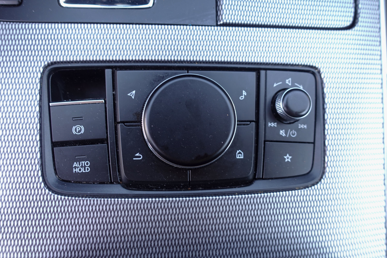 Used 2024 MAZDA CX-90 Plug-In Hybrid w/ Preferred AWD/4WD image 24