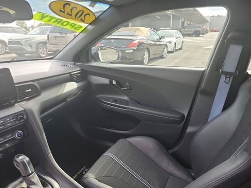 Used 2022 Hyundai Veloster N image 17