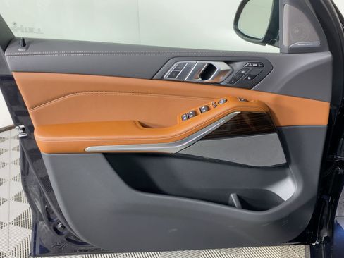 New 2026 BMW X7 M60i image 10