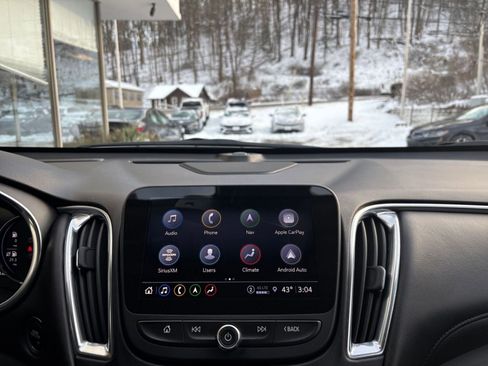 Used 2024 Chevrolet Malibu LT image 22