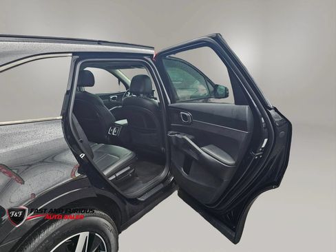 Used 2022 Kia Sorento S w/ Panoramic Sunroof Package FWD image 12