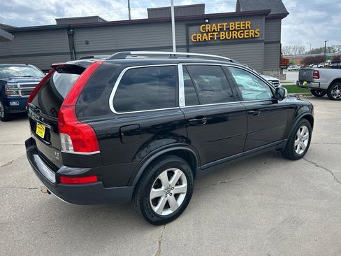 Used 2010 Volvo XC90 V8 image 3