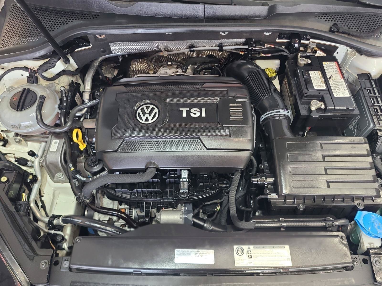 Used 2017 Volkswagen Golf S FWD image 24