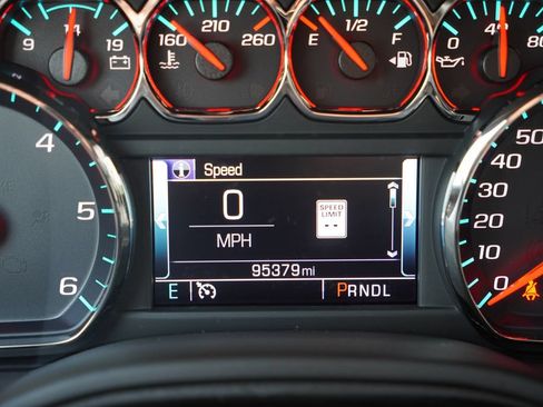Used 2020 Chevrolet Tahoe LT AWD/4WD image 37