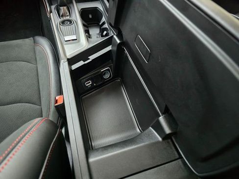 Used 2024 Dodge Charger Daytona Scat Pack w/ Plus Group AWD/4WD image 33