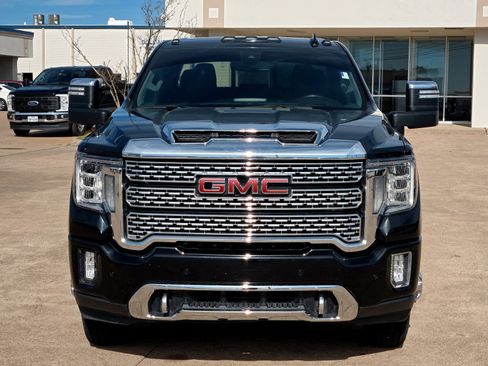 Used 2020 GMC Sierra 3500 Denali image 8