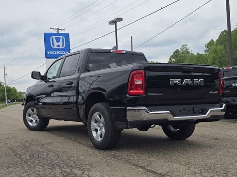 New 2026 RAM 1500 Big Horn AWD/4WD image 10