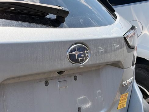 Used 2025 Subaru Outback Premium image 10