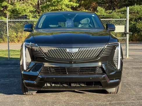 New 2025 Cadillac Escalade IQ Sport 2 AWD/4WD image 2