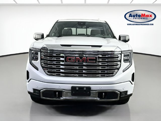Used 2023 GMC Sierra 1500 Denali w/ Technology Package AWD/4WD image 7