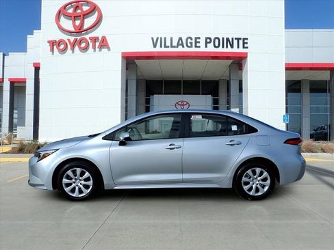 Certified 2026 Toyota Corolla LE image 2