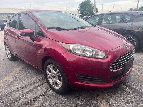 Used 2015 Ford Fiesta SE FWD image 9
