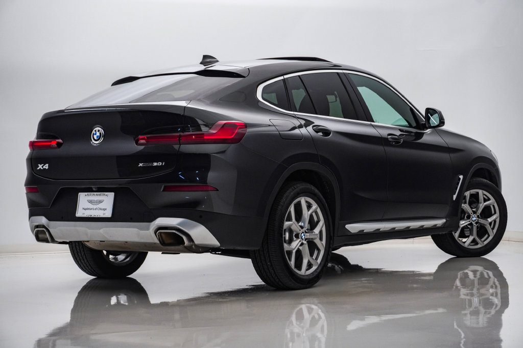 Used 2023 BMW X4 xDrive30i w/ Premium Package AWD/4WD image 9